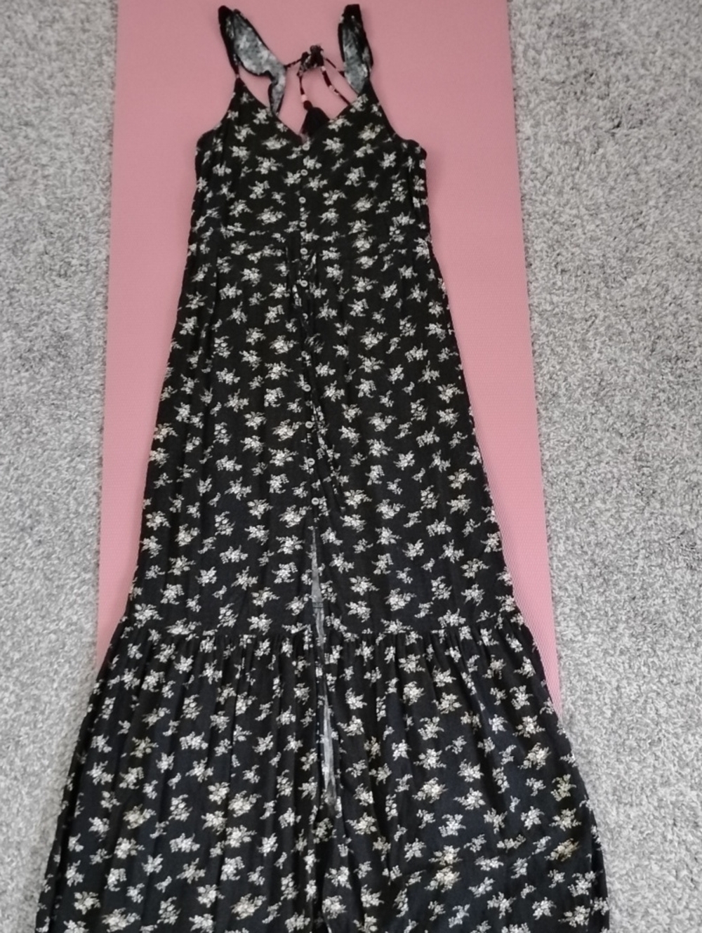 American Eagle Maxi Dress Black Floral